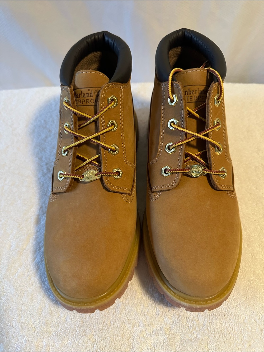 Timberland Nellie Chukka Waterproof Wheat Nubuck Boots Women’s 8M New
